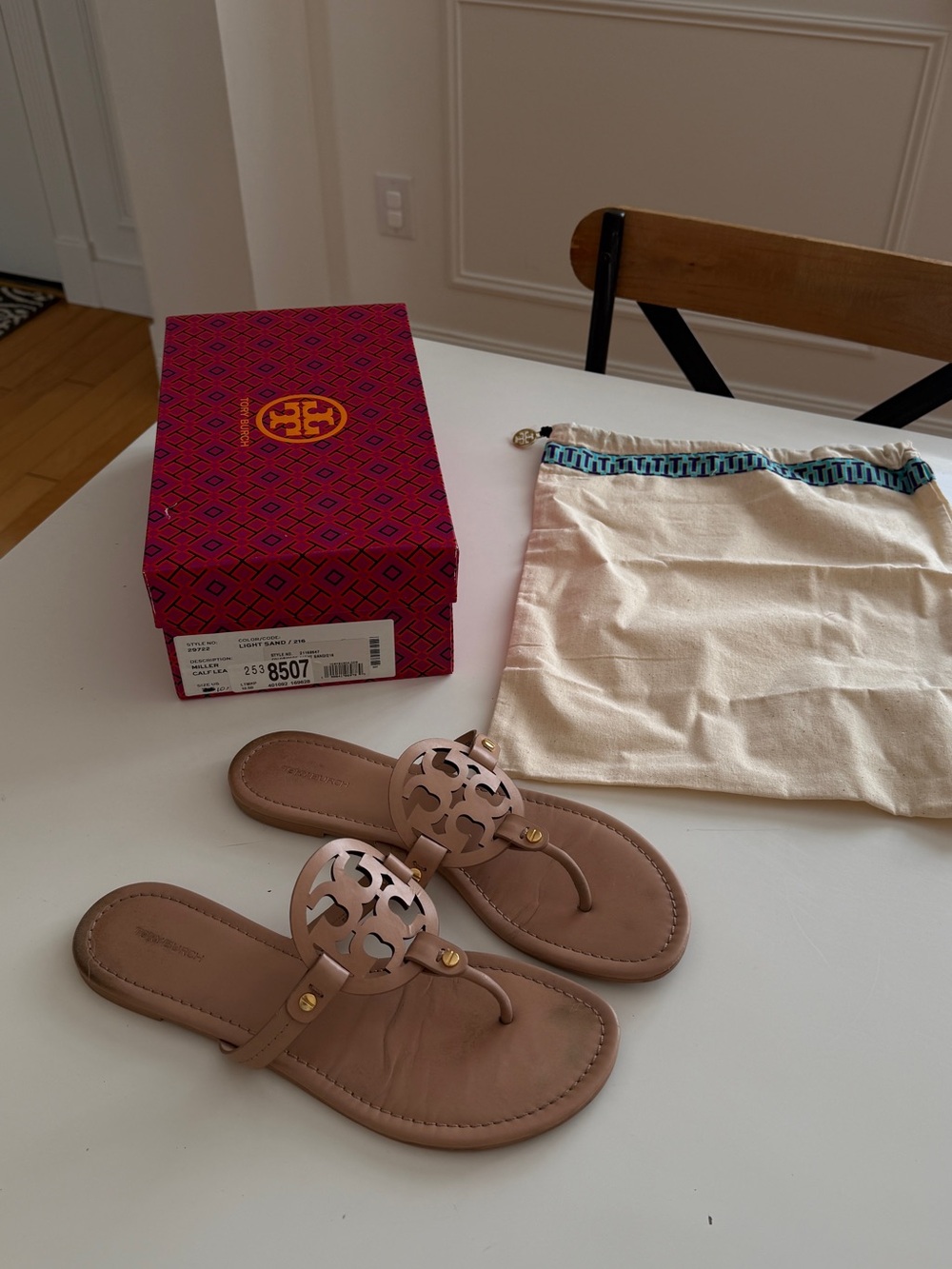 Tory Burch  Miller Leather Thong Sandals light sand size 10.5